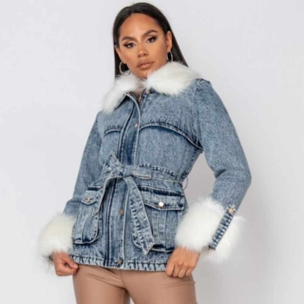 Long Sleeve Shearling Lined Faux Fur Collar and Cuff Denim Jeans Jacket - Picture 5 of 12